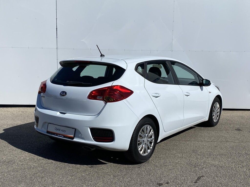 Kia Cee´d, 1.4 CVVT 74 kW Cool - fotka 2