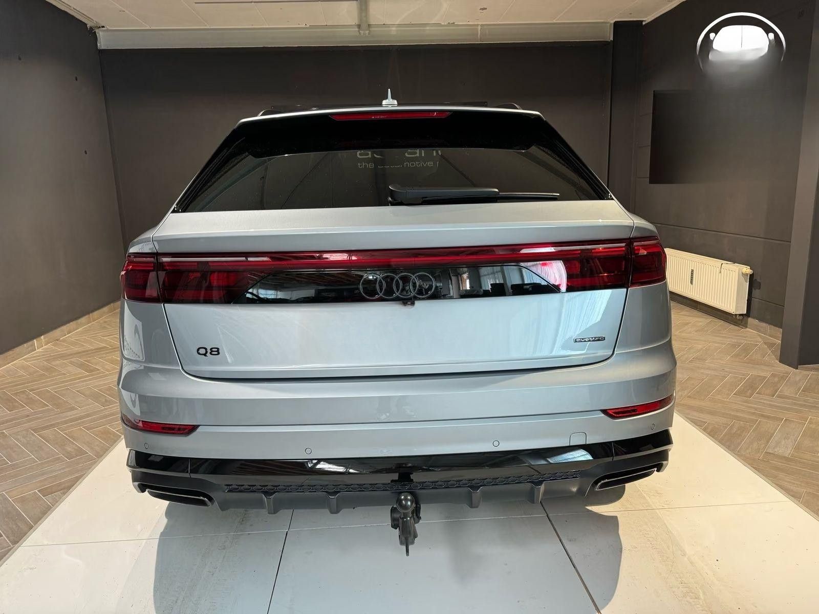 Audi Q8 - fotka 6