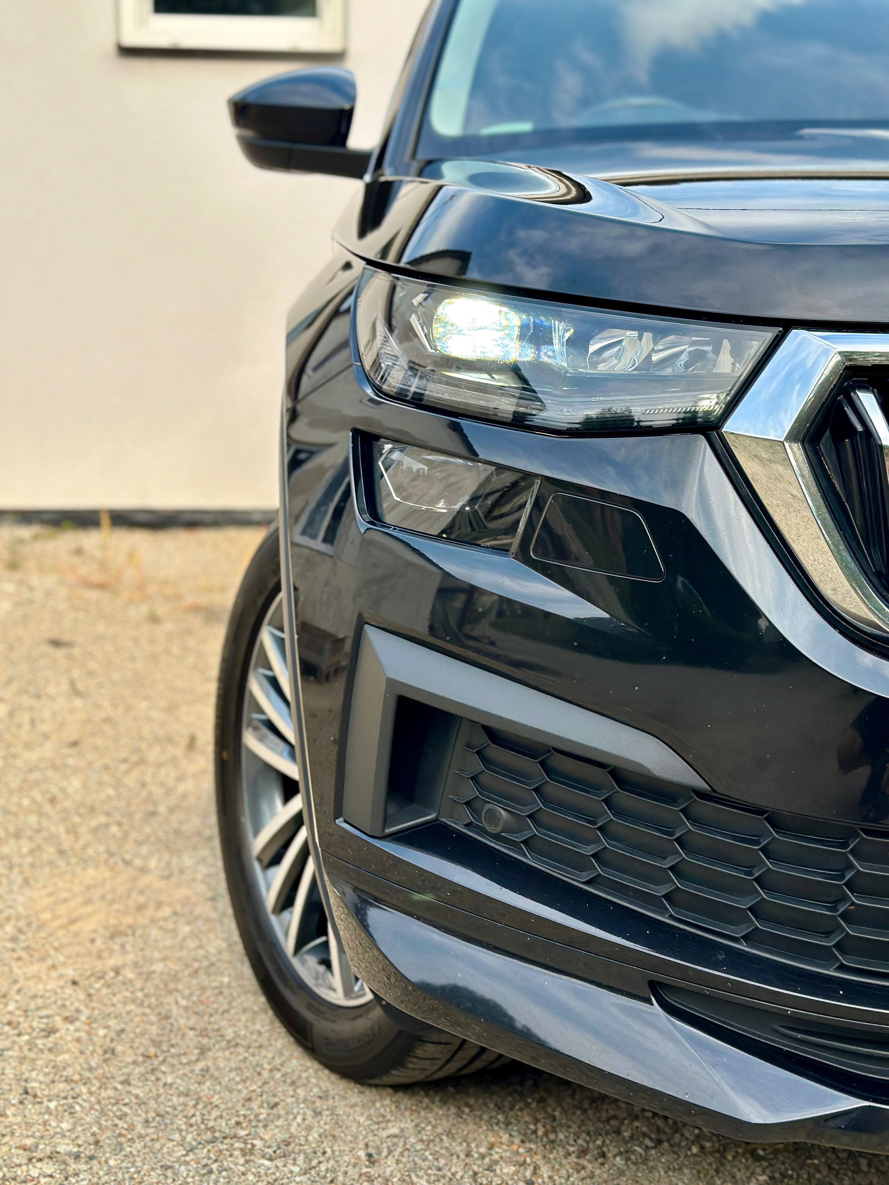 Škoda Kodiaq, 2.0TDi 110kW 4x4 L&K 360° Tžn - fotka 4
