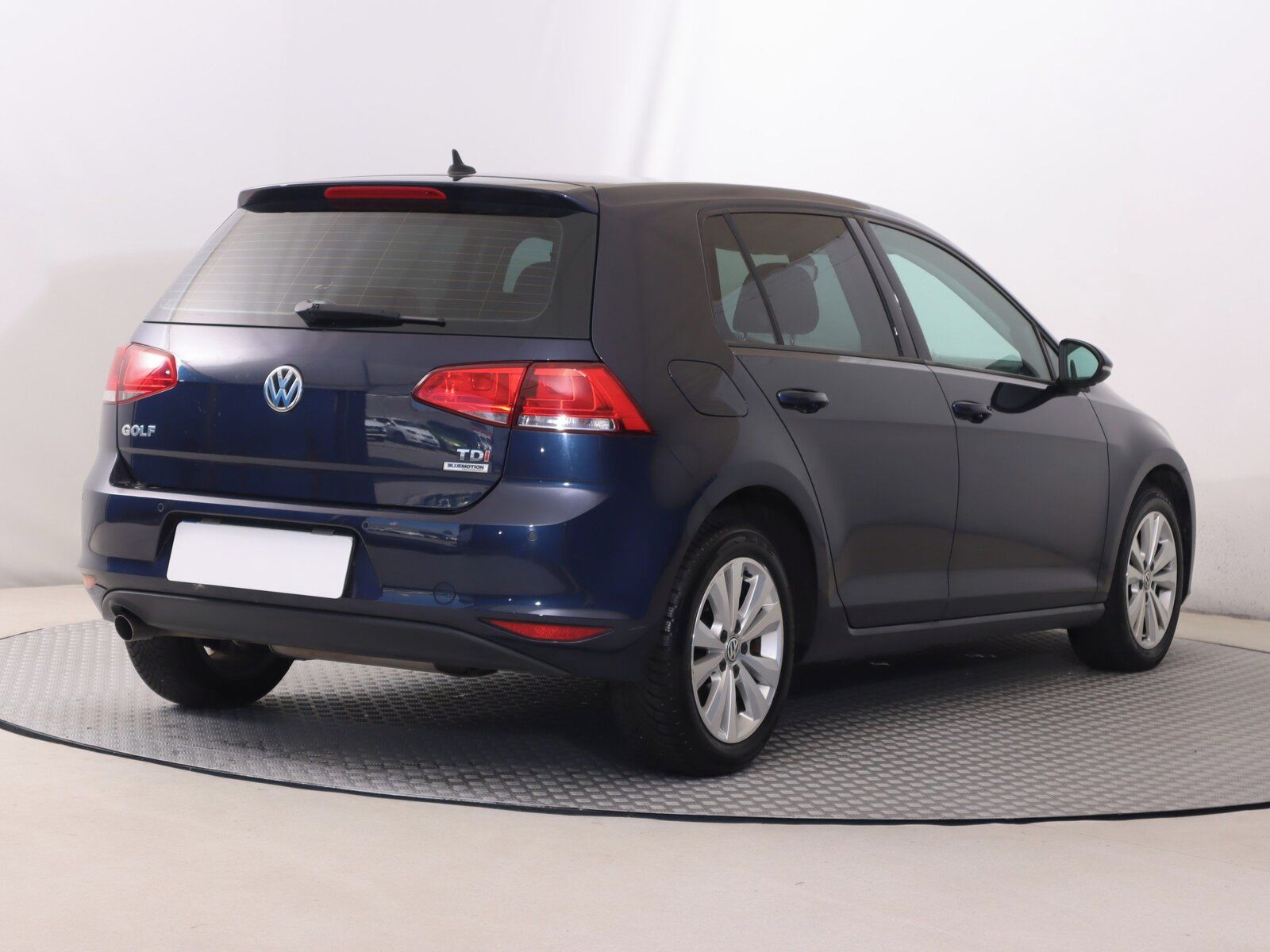 Volkswagen Golf, 1.6 TDI, Automat - fotka 5