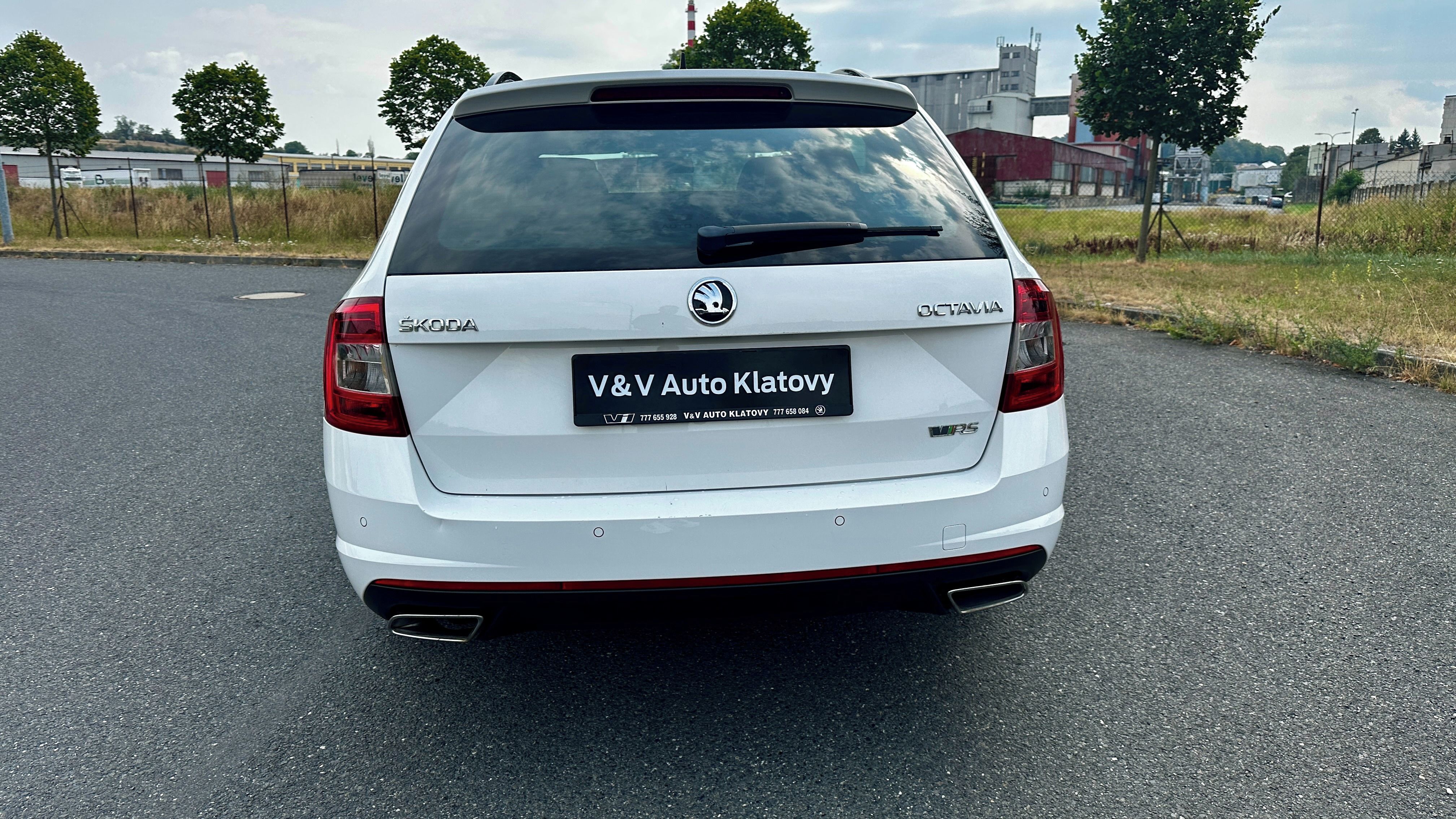 Škoda Octavia, 2.0 TDI RS - fotka 4