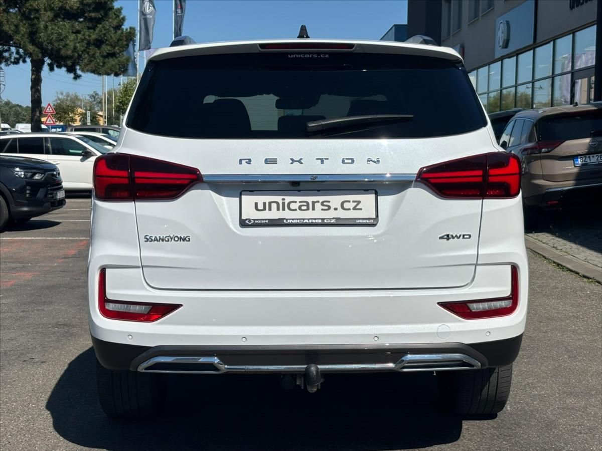 SsangYong Rexton, 2,2 E-XDI  E-TRONIC G4 Premium - fotka 5
