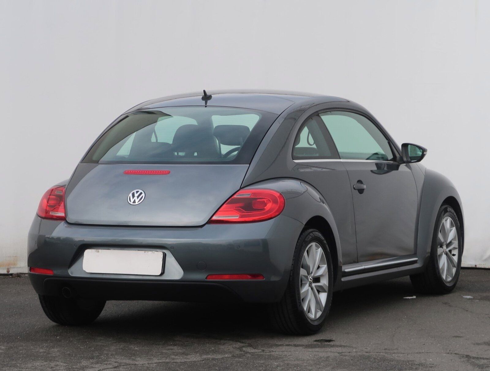 Volkswagen Beetle, 1.2 TSI, Automatická klima - fotka 5
