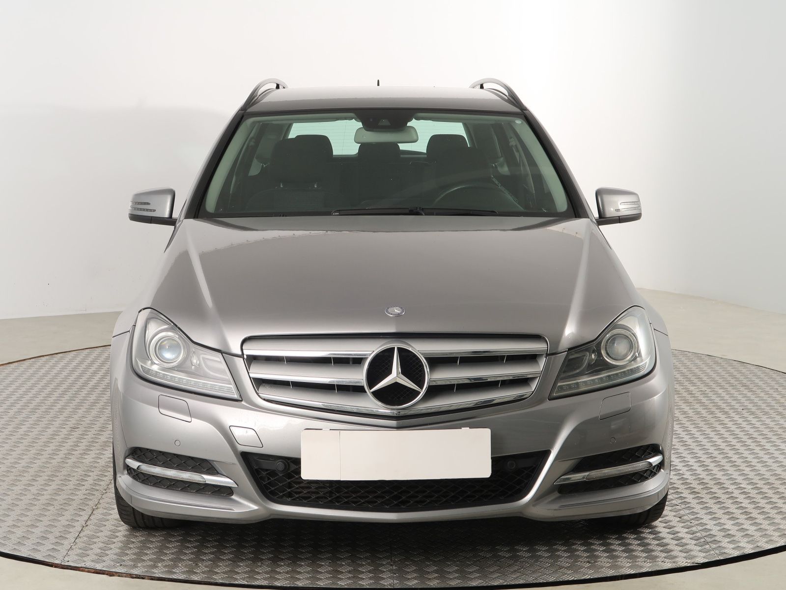 Mercedes-Benz Třídy C, 220 CDI, Classic, Automat - fotka 2