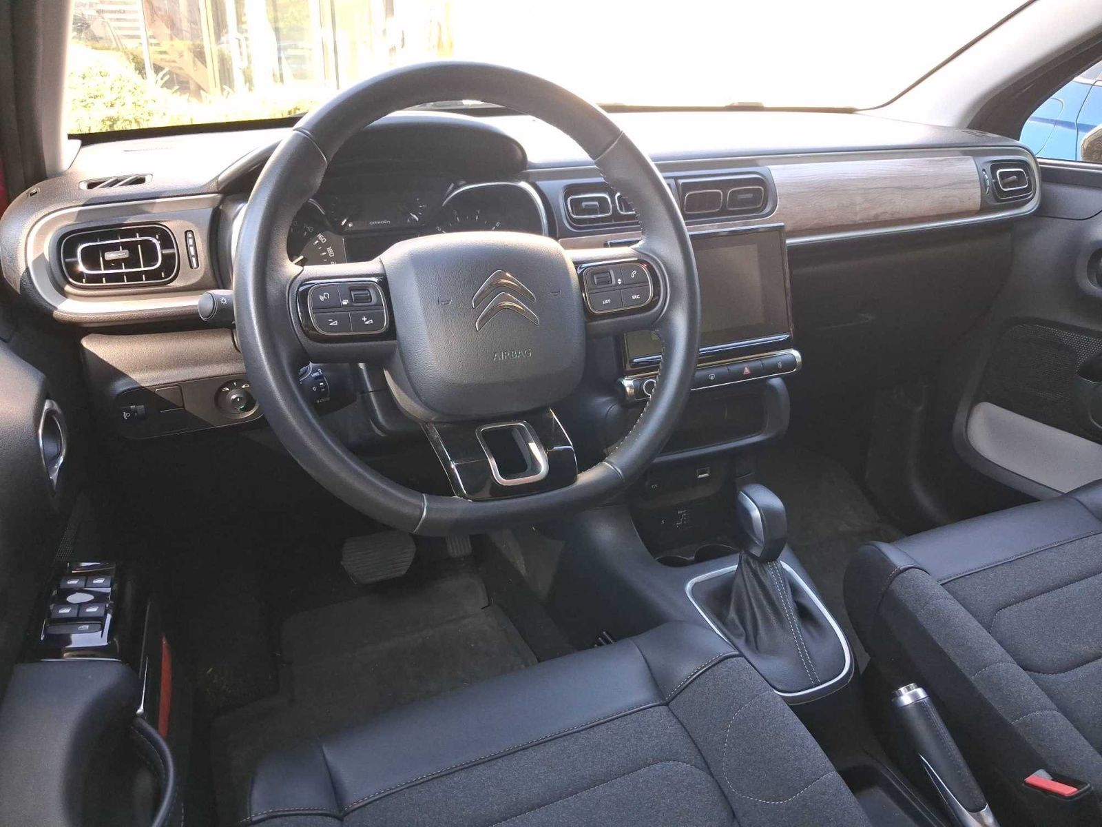 Citroën C3, 1.2 PureTech, Automat - fotka 3
