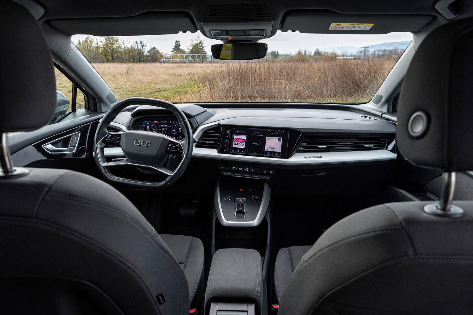 Audi Q4, e-tron 45t km - fotka 3