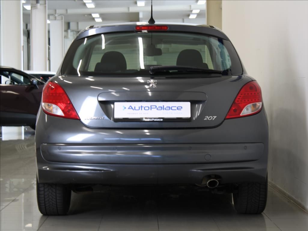 Peugeot 207, 1,6 VTi 88kW Panorama 168tkm. - fotka 4