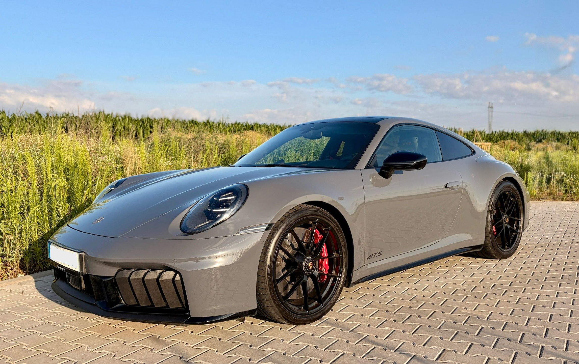 Porsche 911, Carrera 4 GTS PDK PANO ZÁRUKA - fotka 3