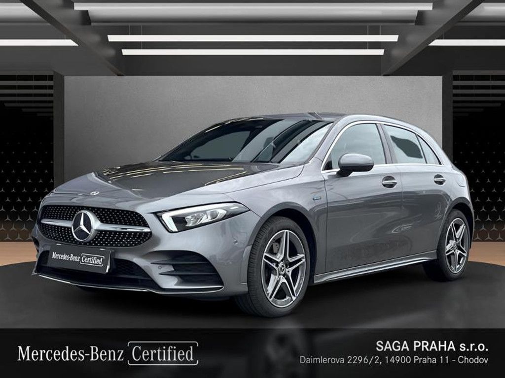 Mercedes-Benz Třídy A, A-Třída 250e AMG Line
