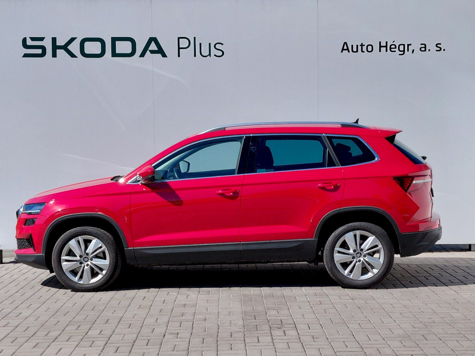 Škoda Karoq, 1.5 TSI 110kW Top Selection DS - fotka 3