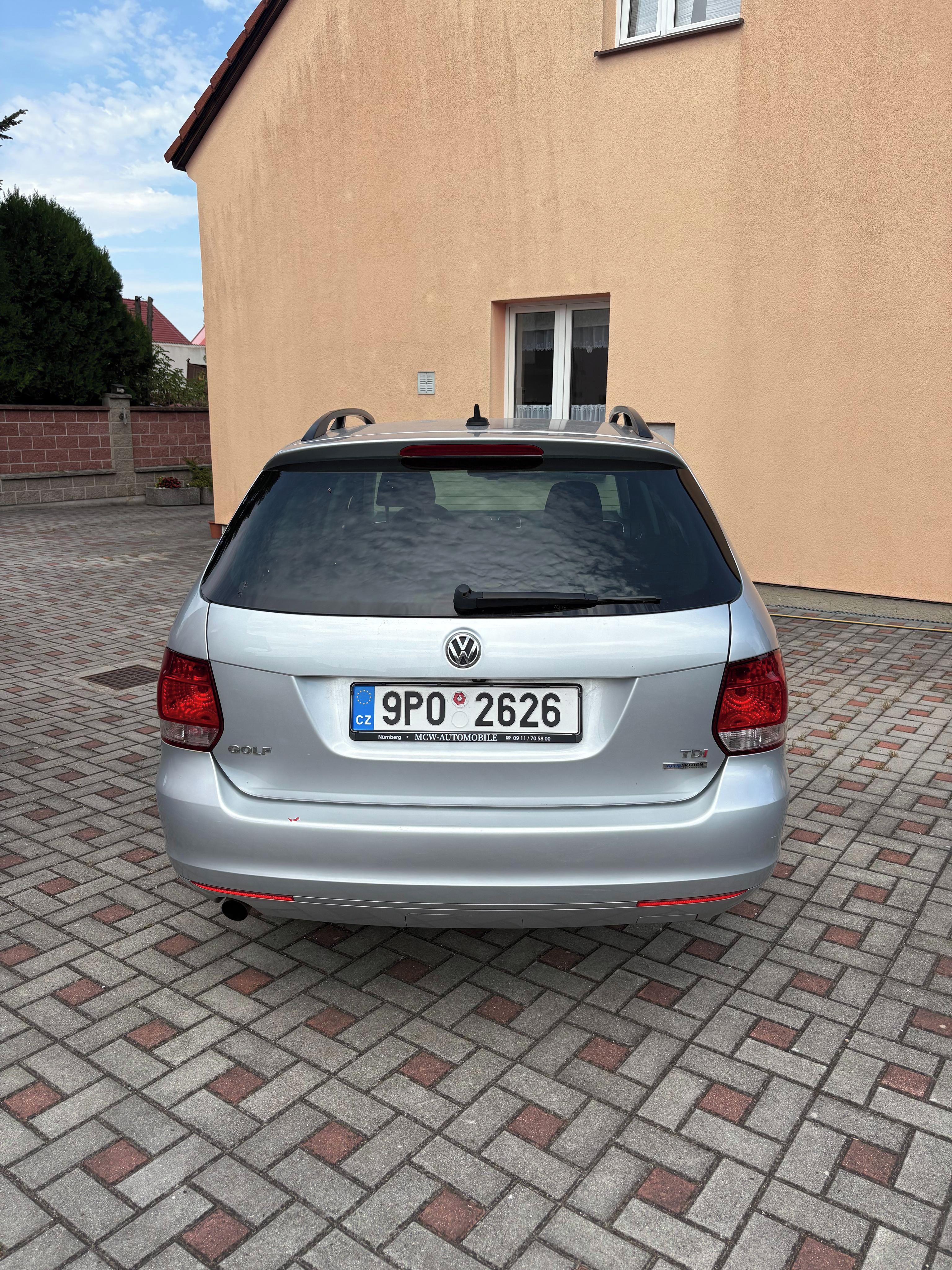 Volkswagen Golf, Volkswagen Golf 1,6 TDI - fotka 4