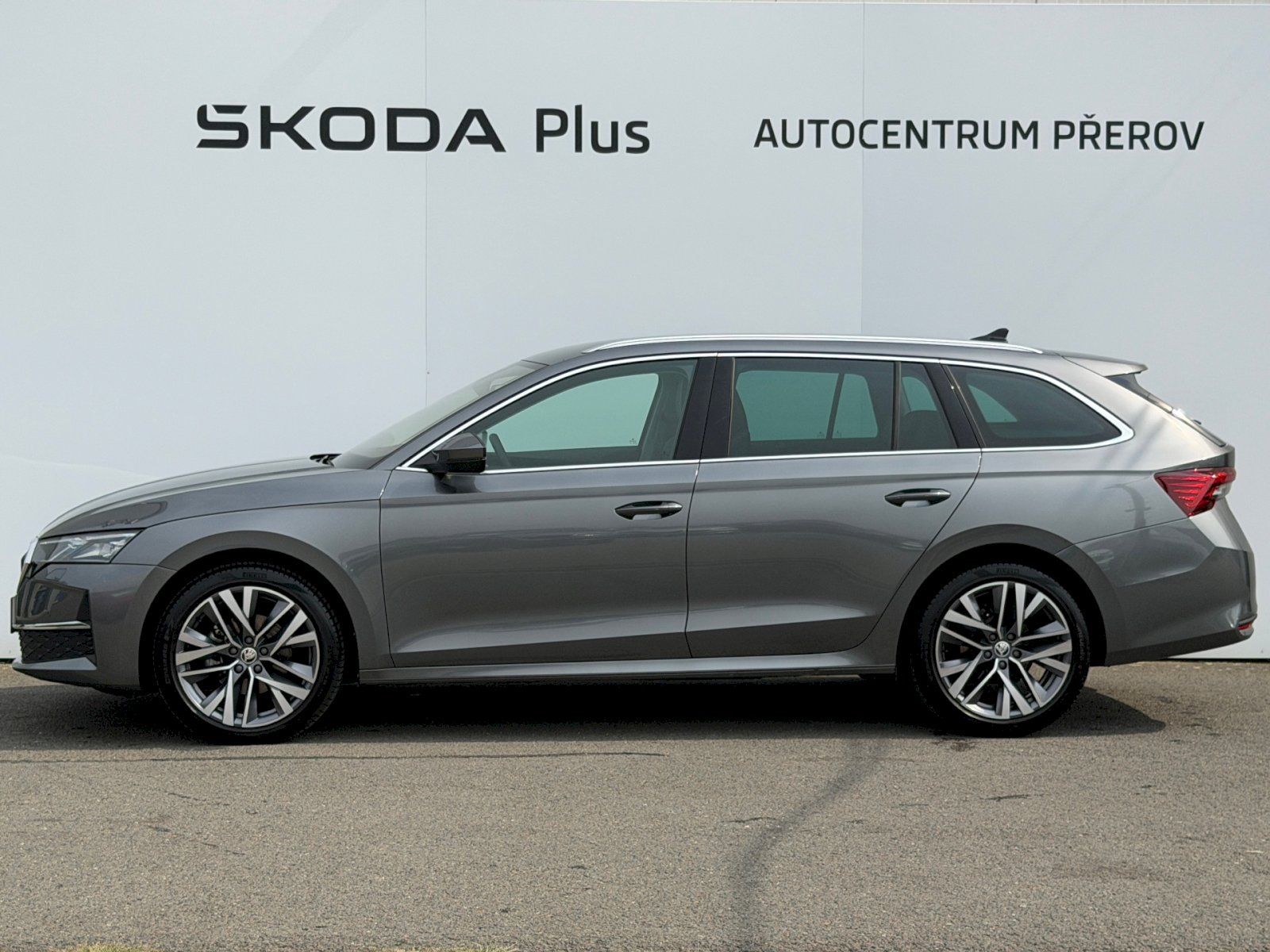 Škoda Octavia, 1.5 TSI 110kW DSG Top Selectio - fotka 3