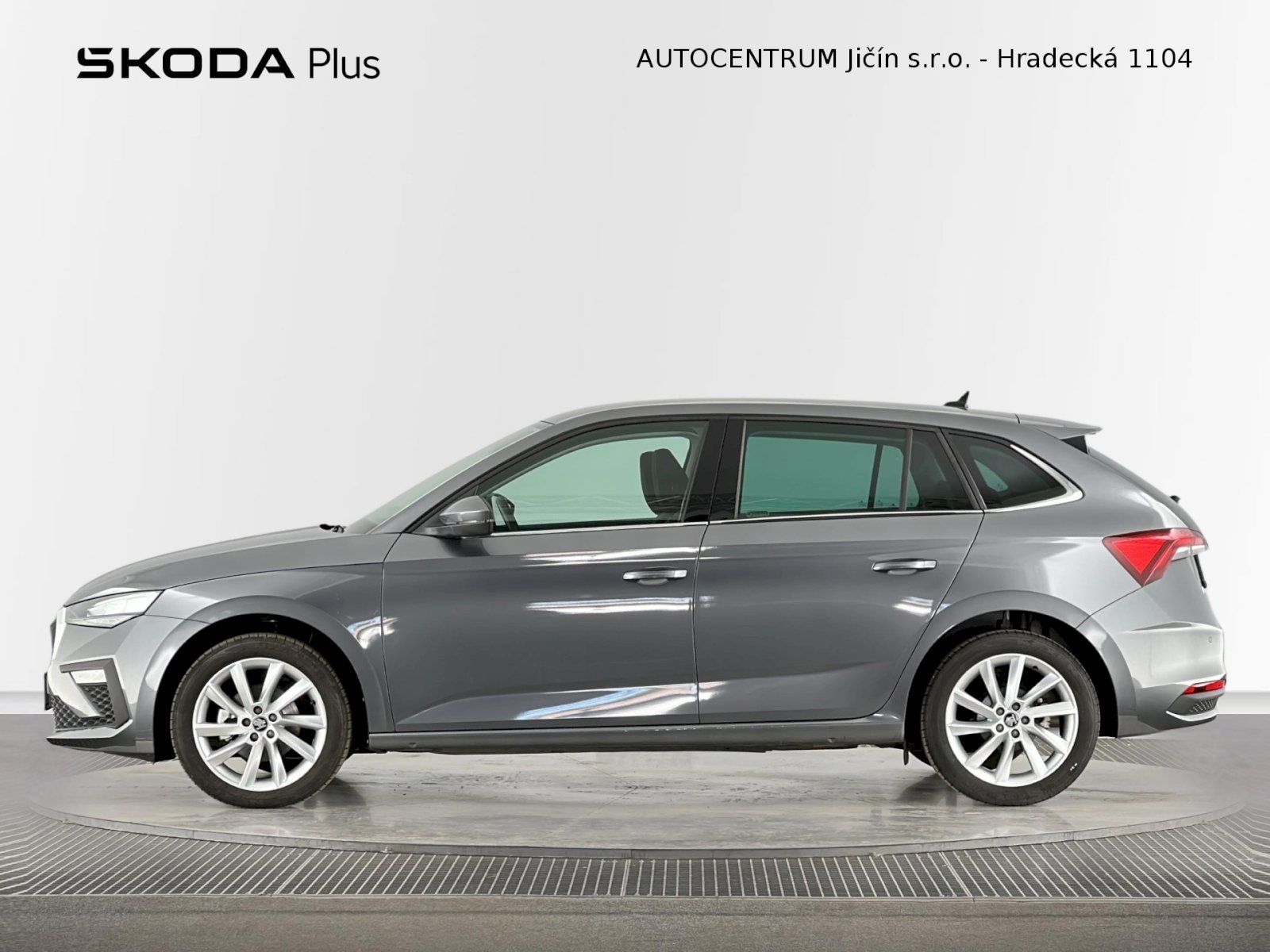 Škoda Scala, 1.0TSI 85kW Top Selection - fotka 3
