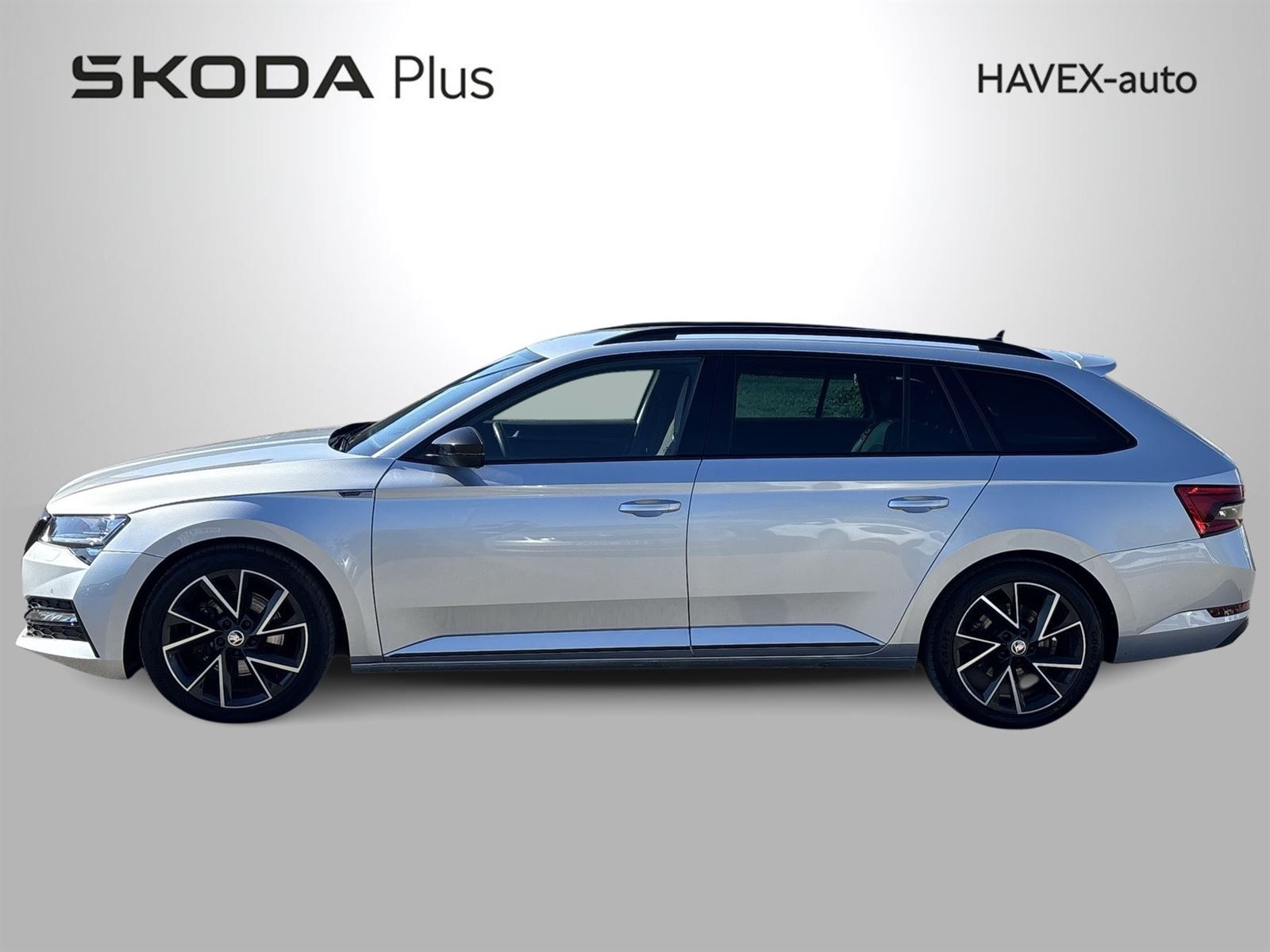 Škoda Superb, Combi 2.0 TDI DSG Sportline - fotka 3