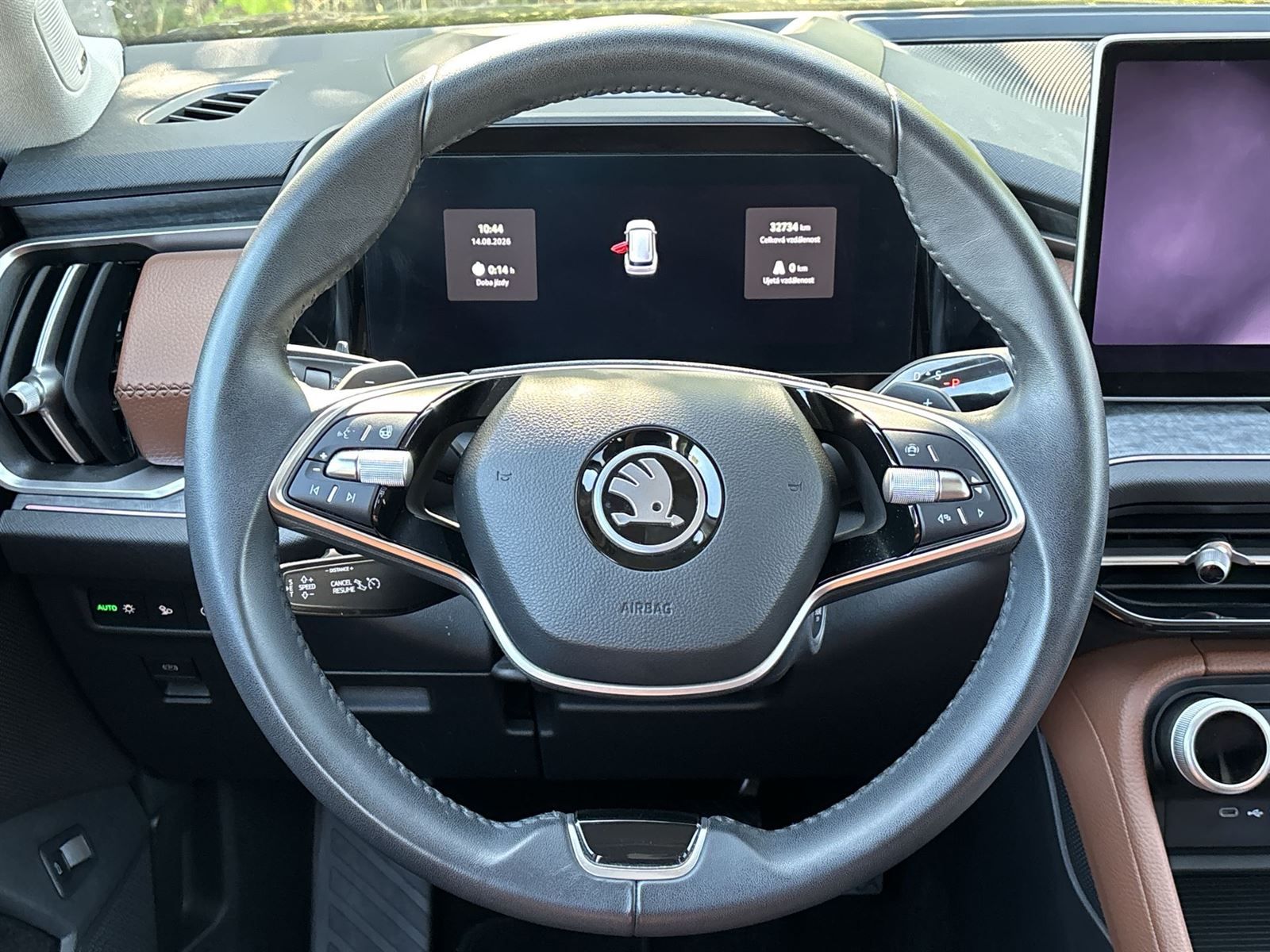 Škoda Kodiaq, 2.0 TDI 4x4 DSG Exclusive - fotka 6