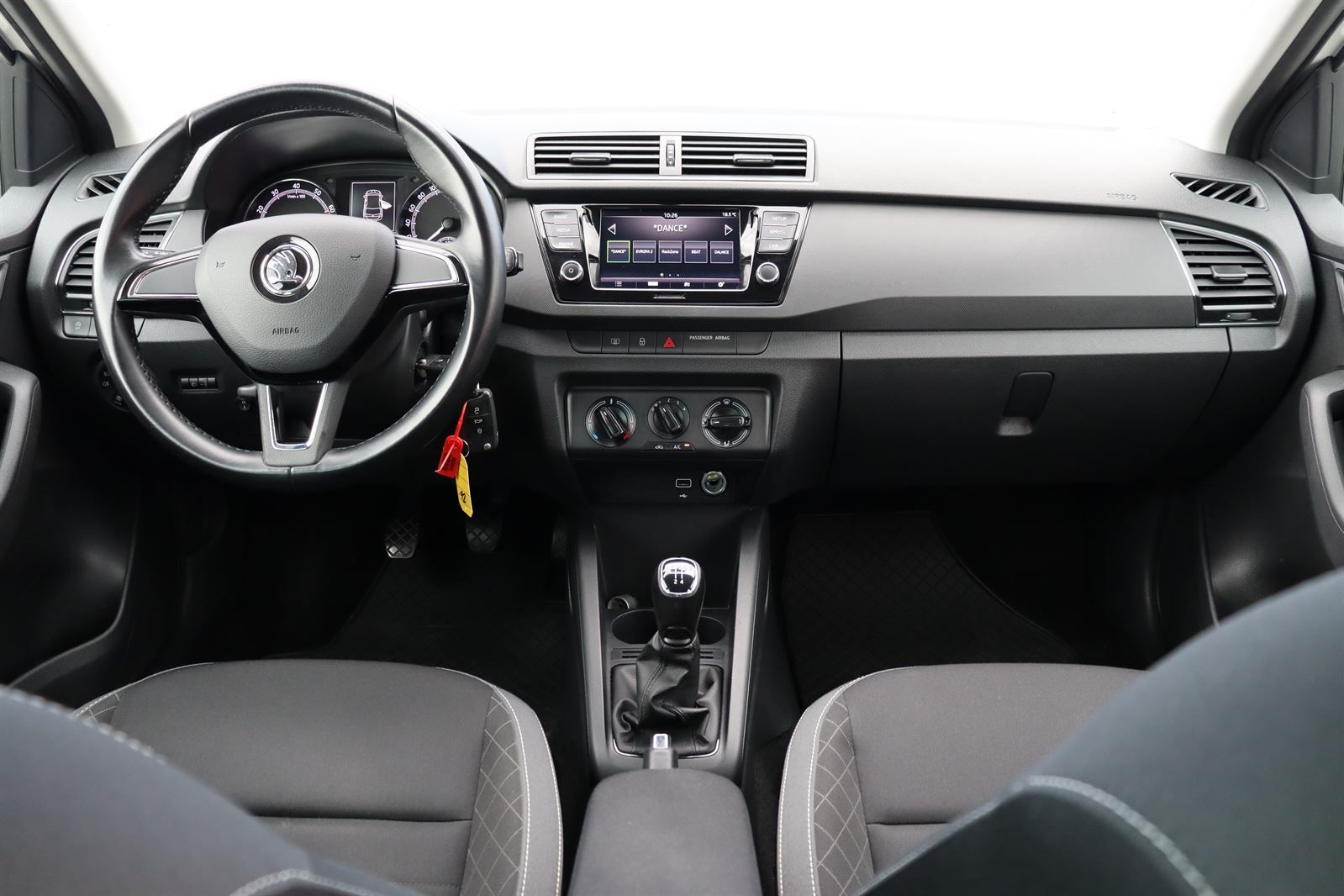 Škoda Fabia, 1.0 TSI Ambition - fotka 3