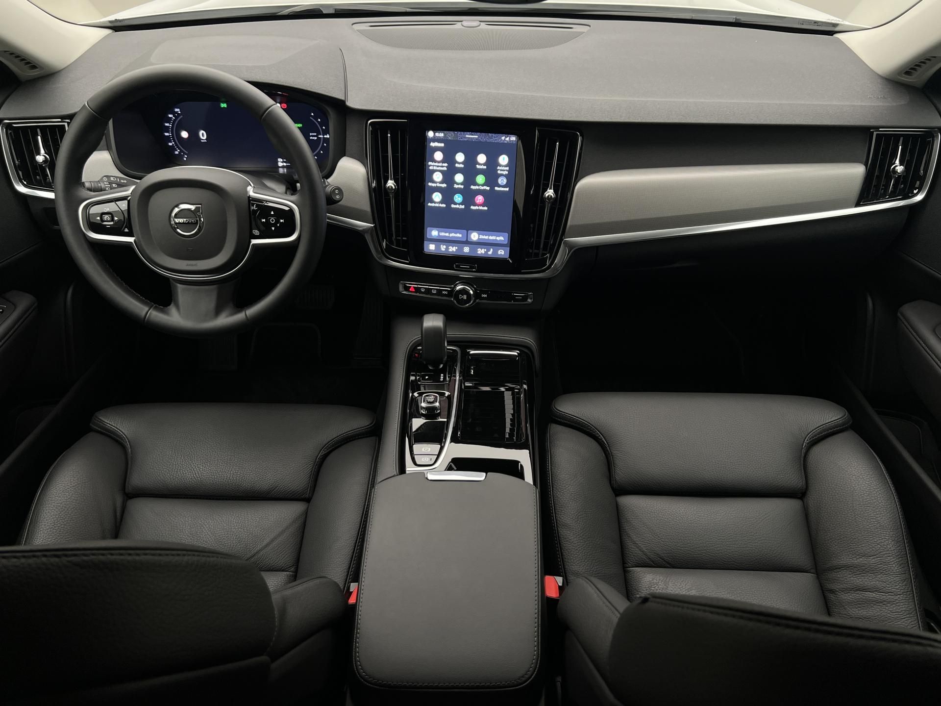 Volvo V90, T6 AWD DARK PLUS RECHARGE AUT - fotka 2