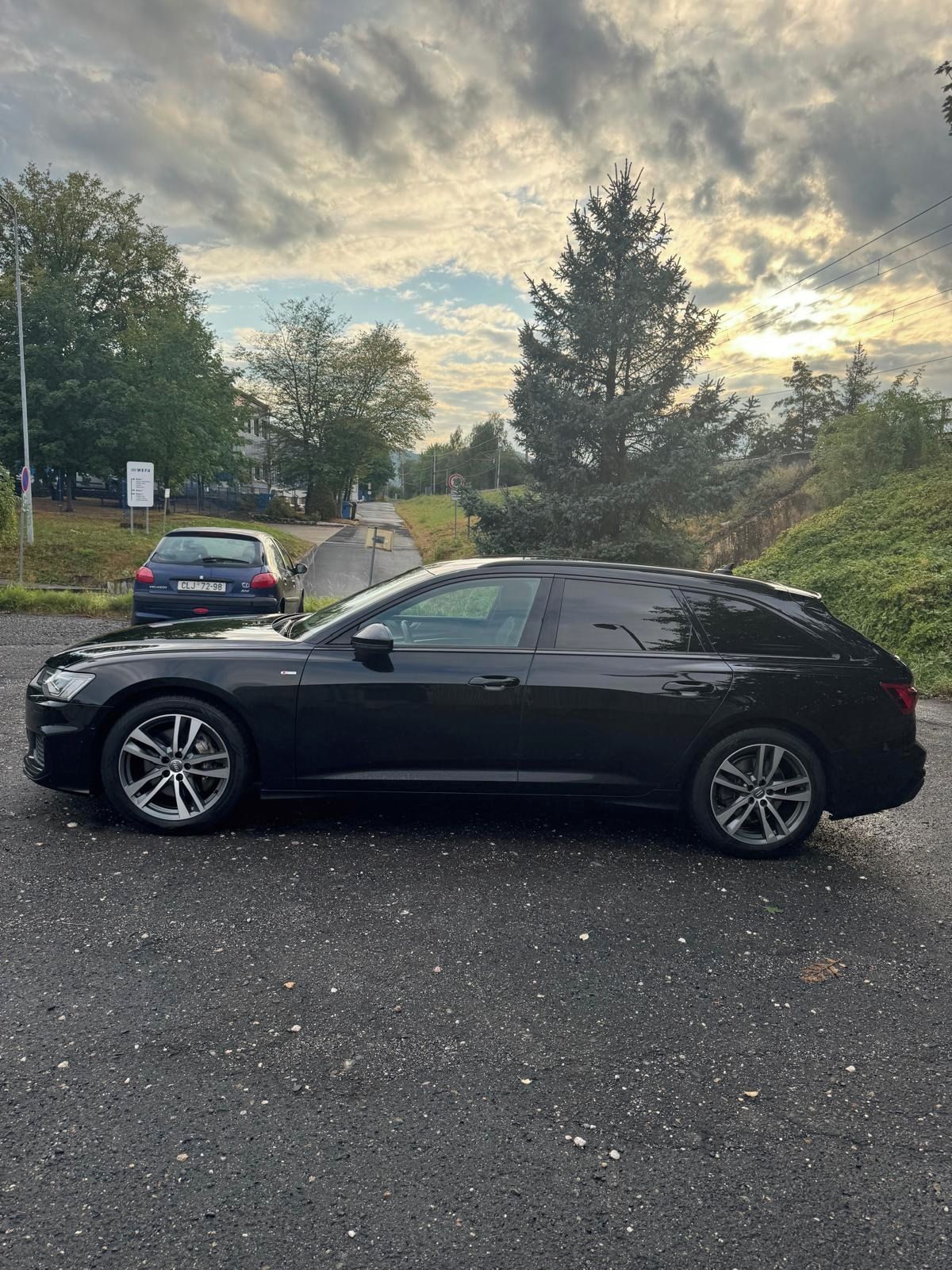 Audi A6 Avant - fotka 4