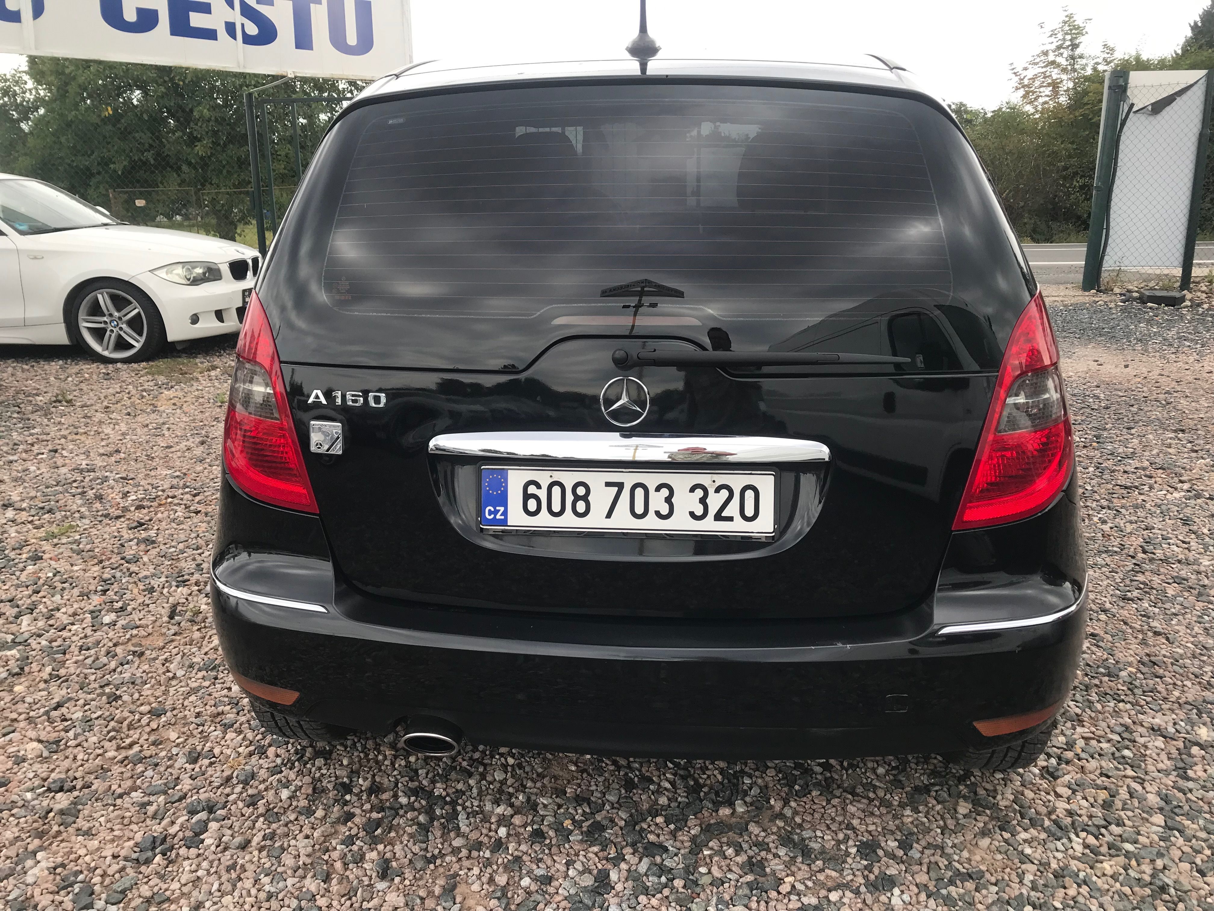 Mercedes-Benz Třídy A, 160 Benzín 70 KW,Klima,Man... - fotka 6