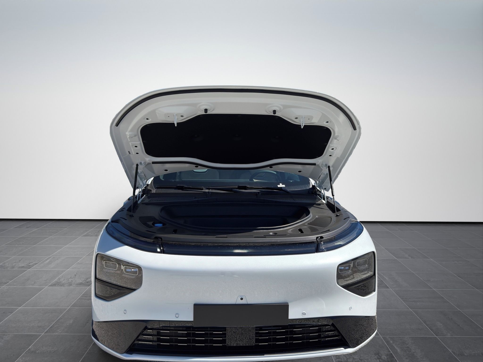 XPENG G9, AWD Performance, 423kW - fotka 3