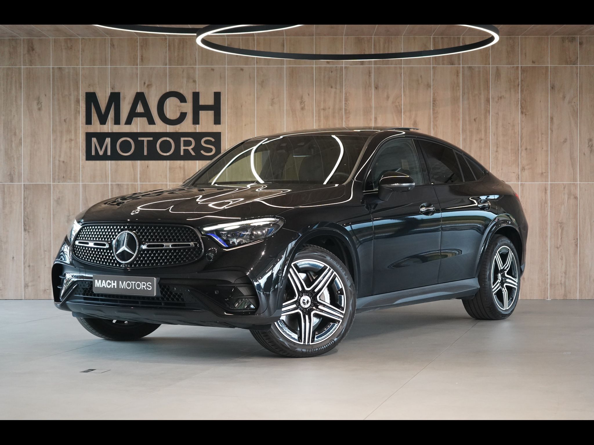 Mercedes-Benz GLC, 220d Kupé 4M AMG, Masáž, 360°