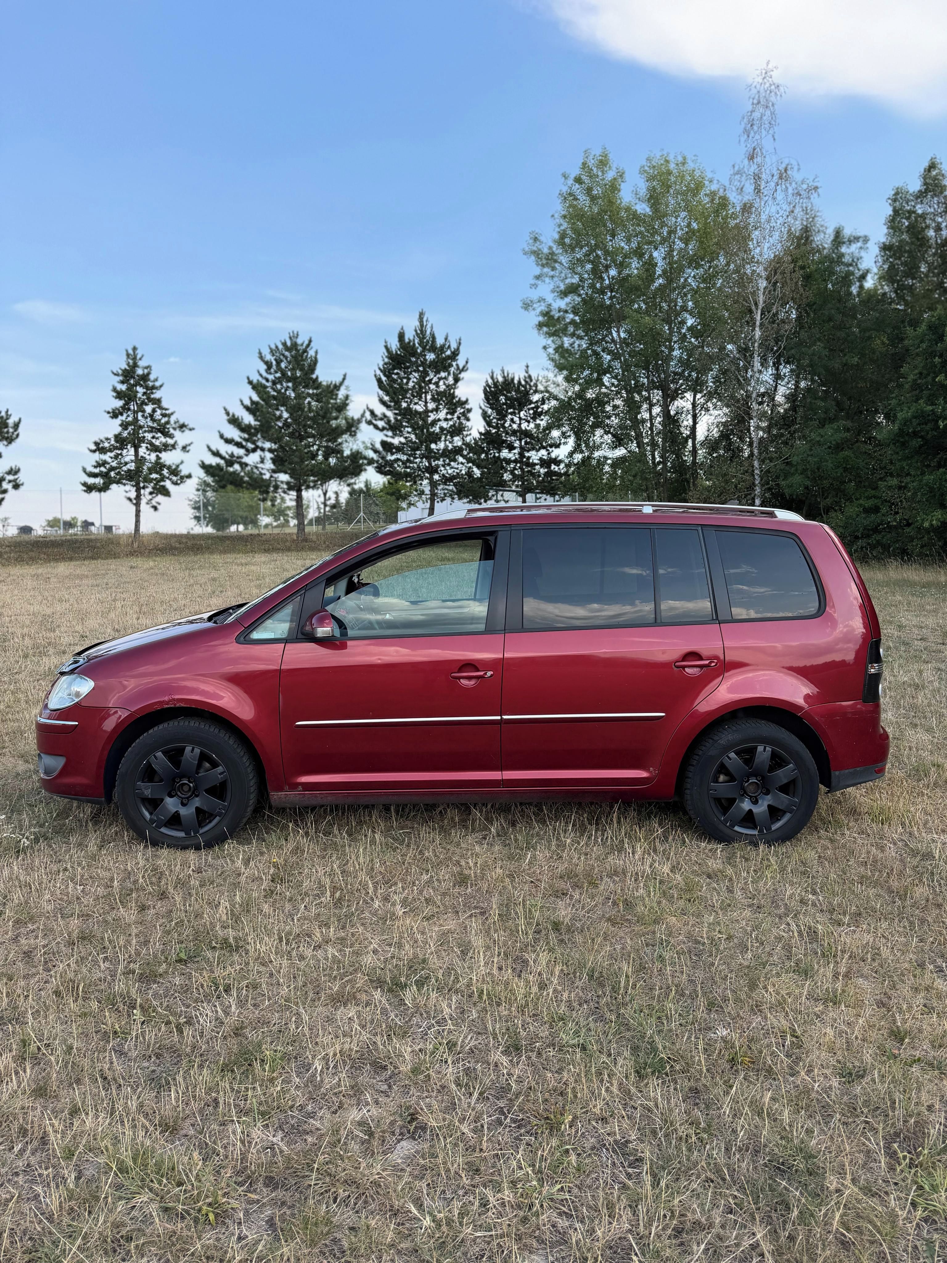Volkswagen Touran, VW Touran 2.0 TDi - fotka 4