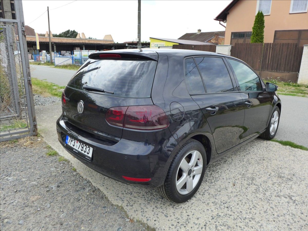 Volkswagen Golf, 1,4 i 16V  KLIMA - fotka 6