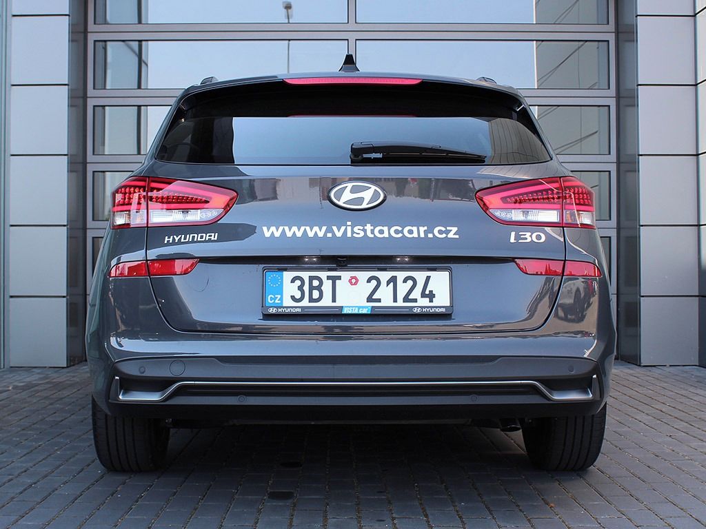 Hyundai i30, WG 26 1,6TGDI DCT STYLE - fotka 4