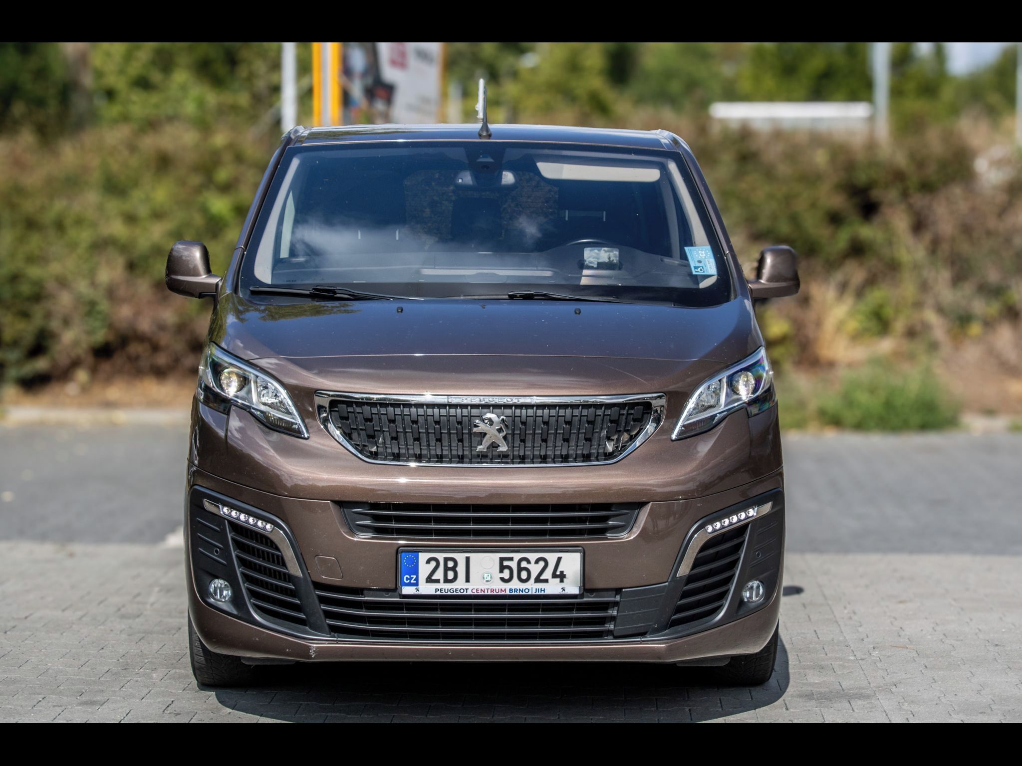 Peugeot Traveller - fotka 2
