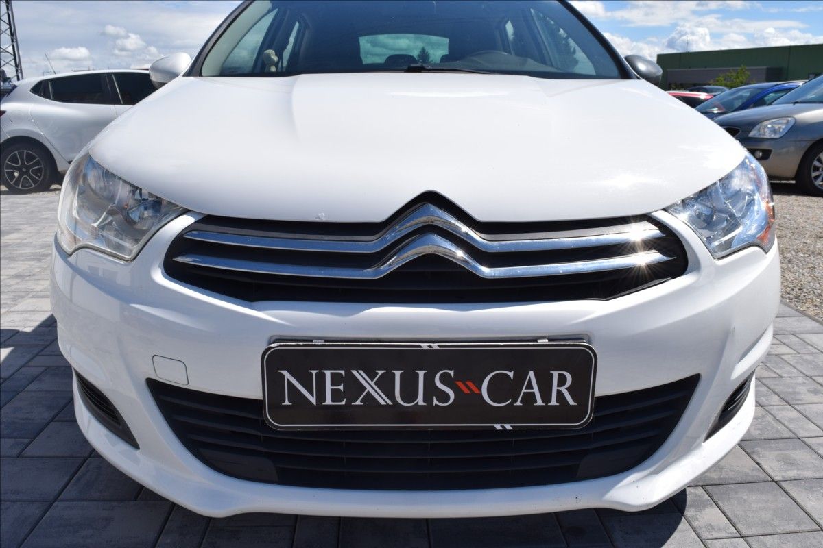 Citroën C4, 1,4 i 70KW NOVÁ STK - fotka 2