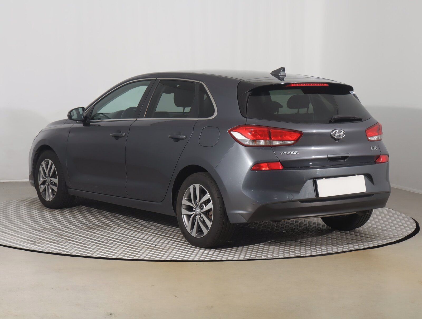 Hyundai i30, 1.4 T-GDI, Serv.kniha - fotka 4