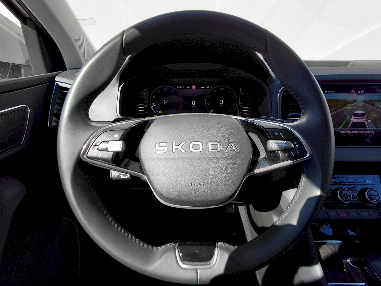 Škoda Karoq, 2,0 TDi 110 kW 4x4 DSG Top Sel - fotka 5