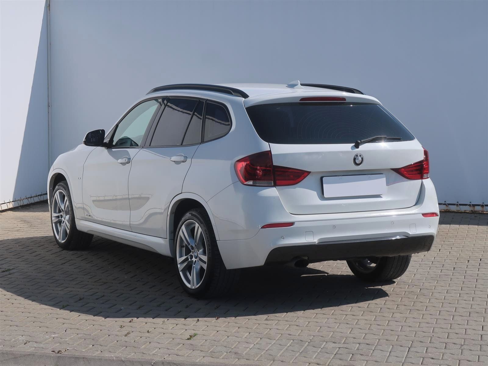 BMW X1, sDrive18d, M Sport, 4X4 - fotka 4