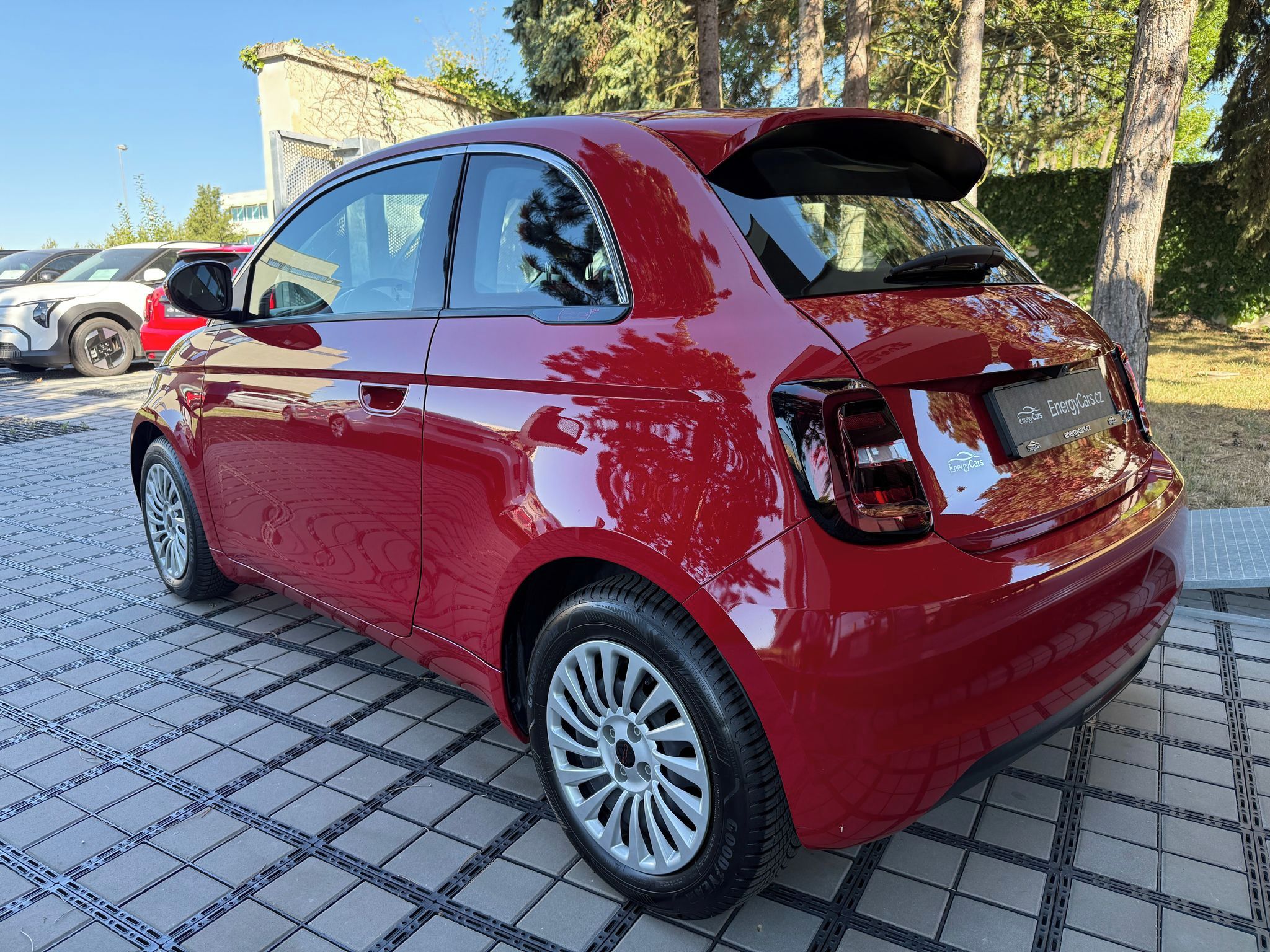 Fiat 500E, RED 70kW Kamera - fotka 4