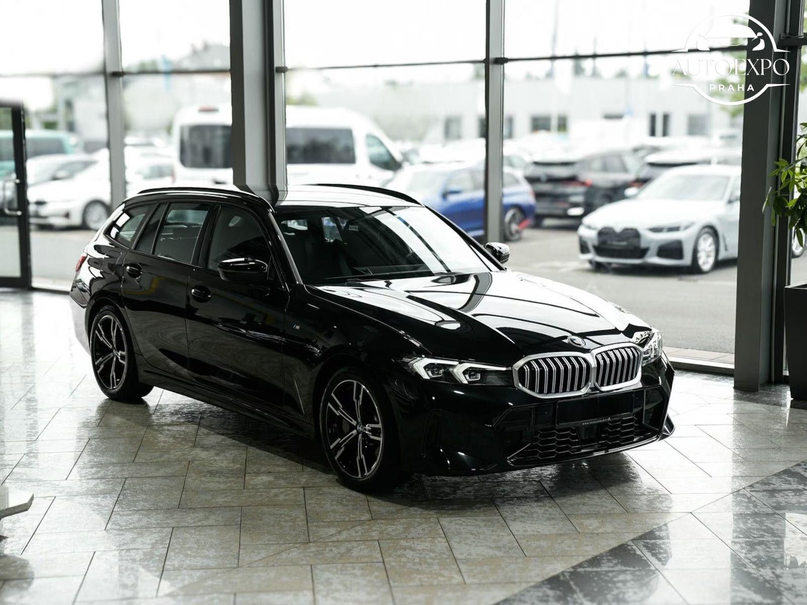BMW Řada 3, 330i xDrive Touring M Sport - fotka 3