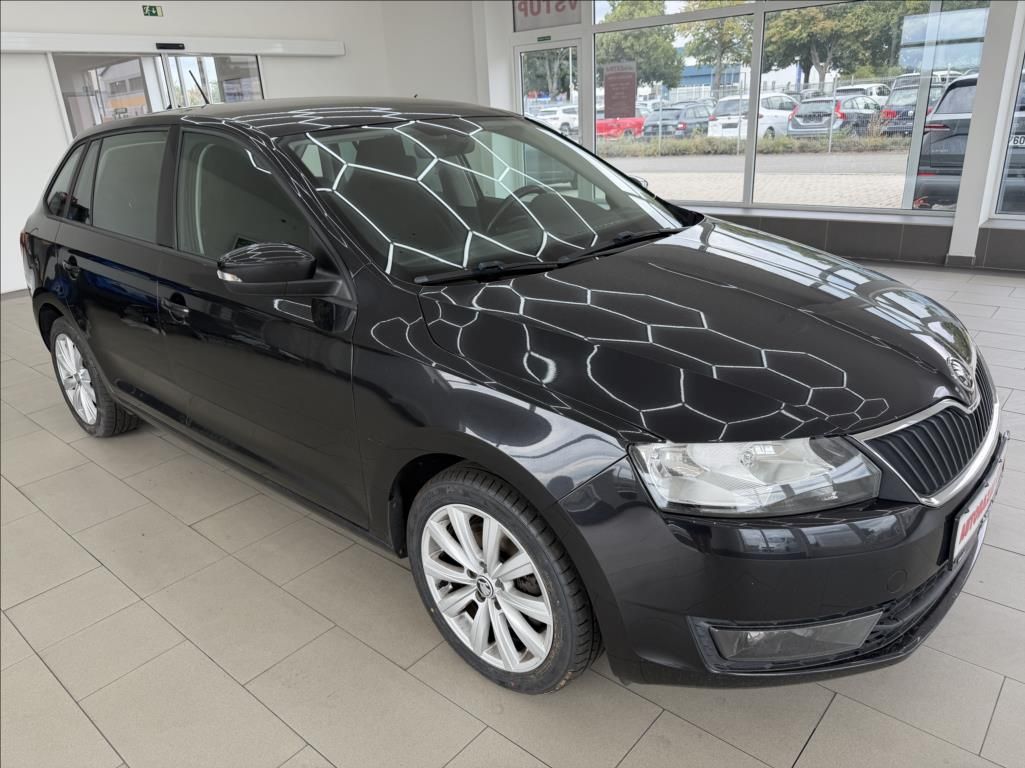 Škoda Rapid, 1,2 TSI, Climatronic, CarPlay - fotka 3