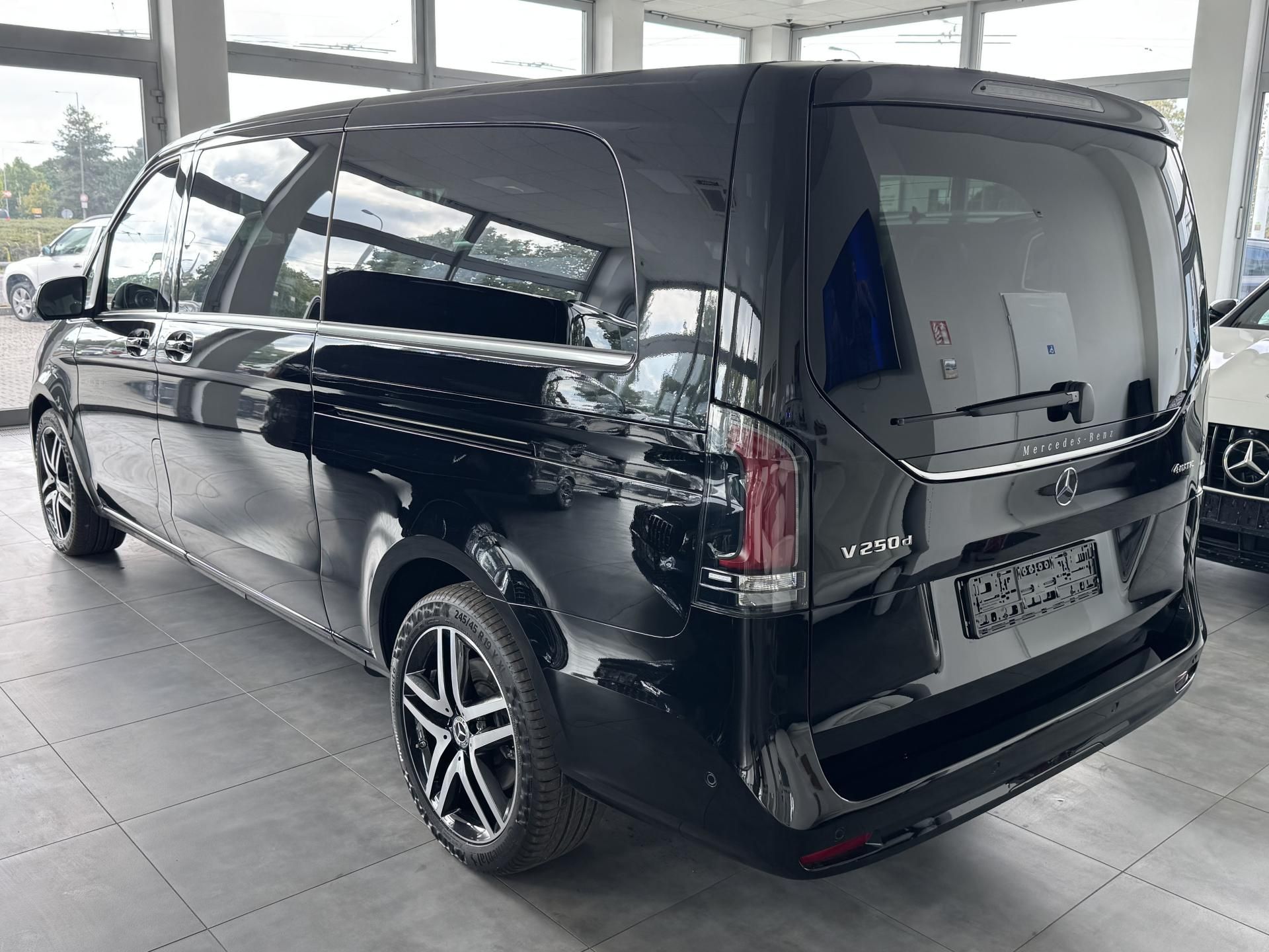 Mercedes-Benz Třídy V, V250d 4M XL Avantgarde - fotka 5