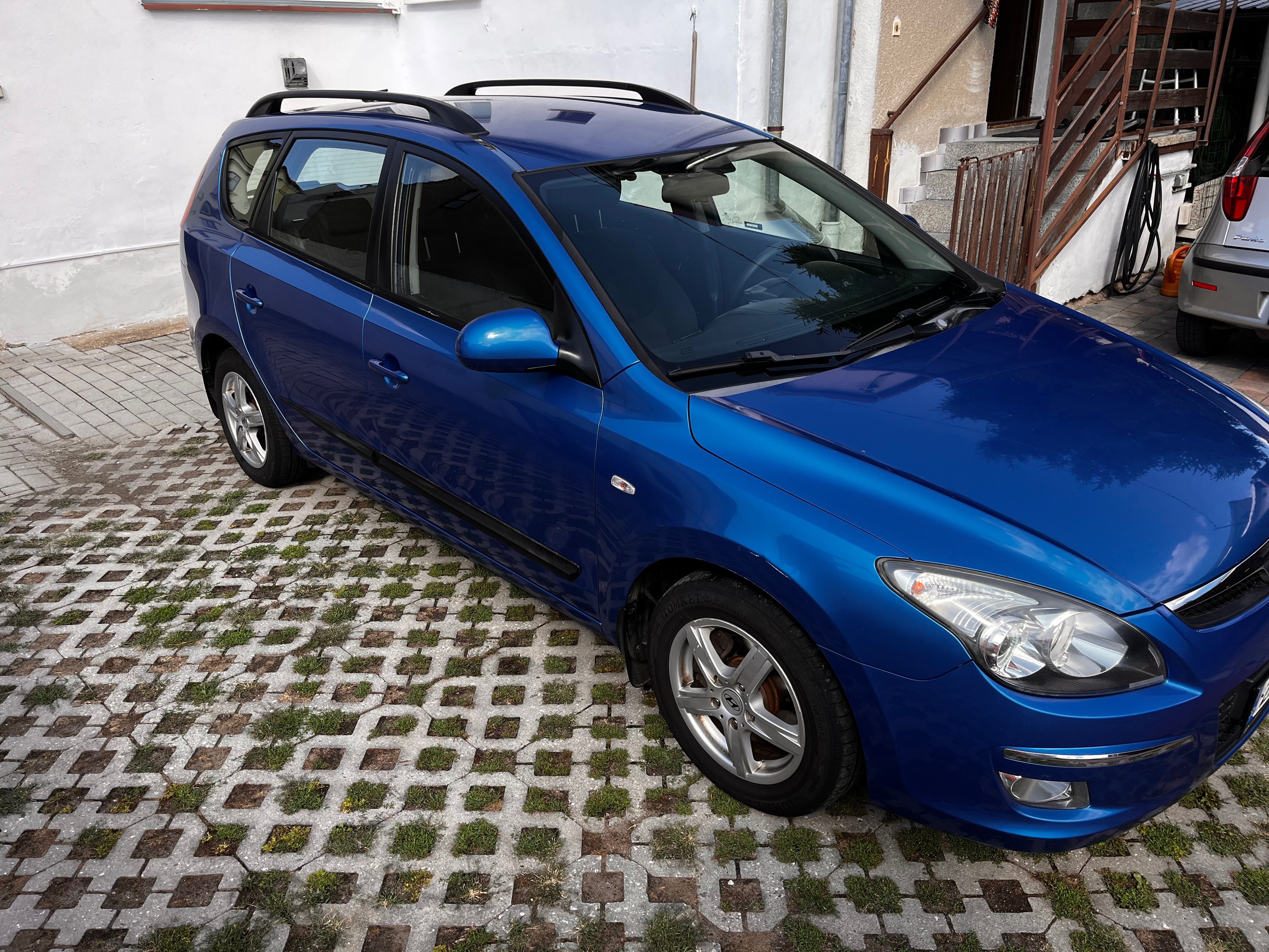 Hyundai i30, Úsporný 1.6 CRDi-Servisováno - fotka 2