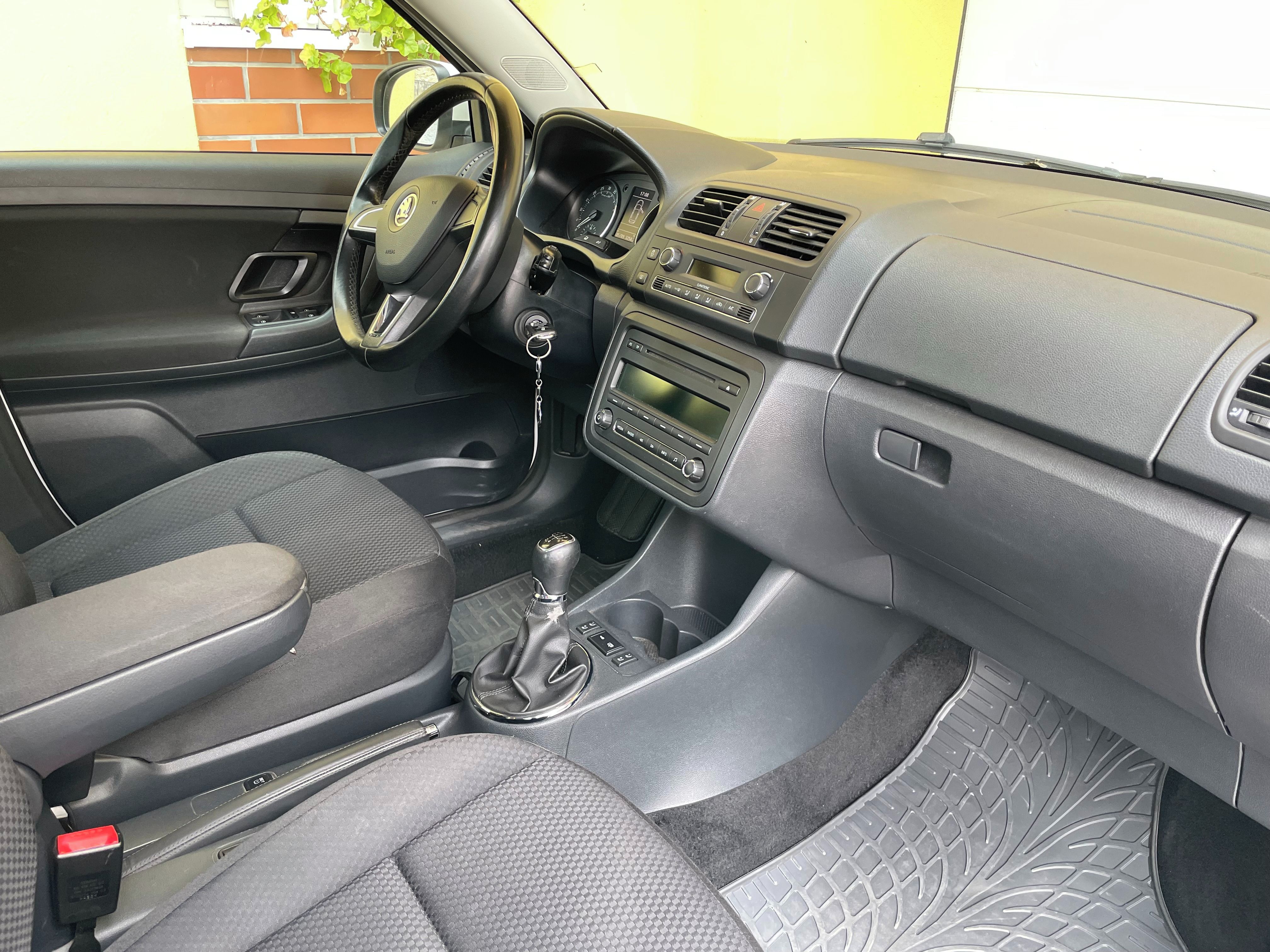Škoda Fabia, II. 1.6 TDI, 55 kW - fotka 6