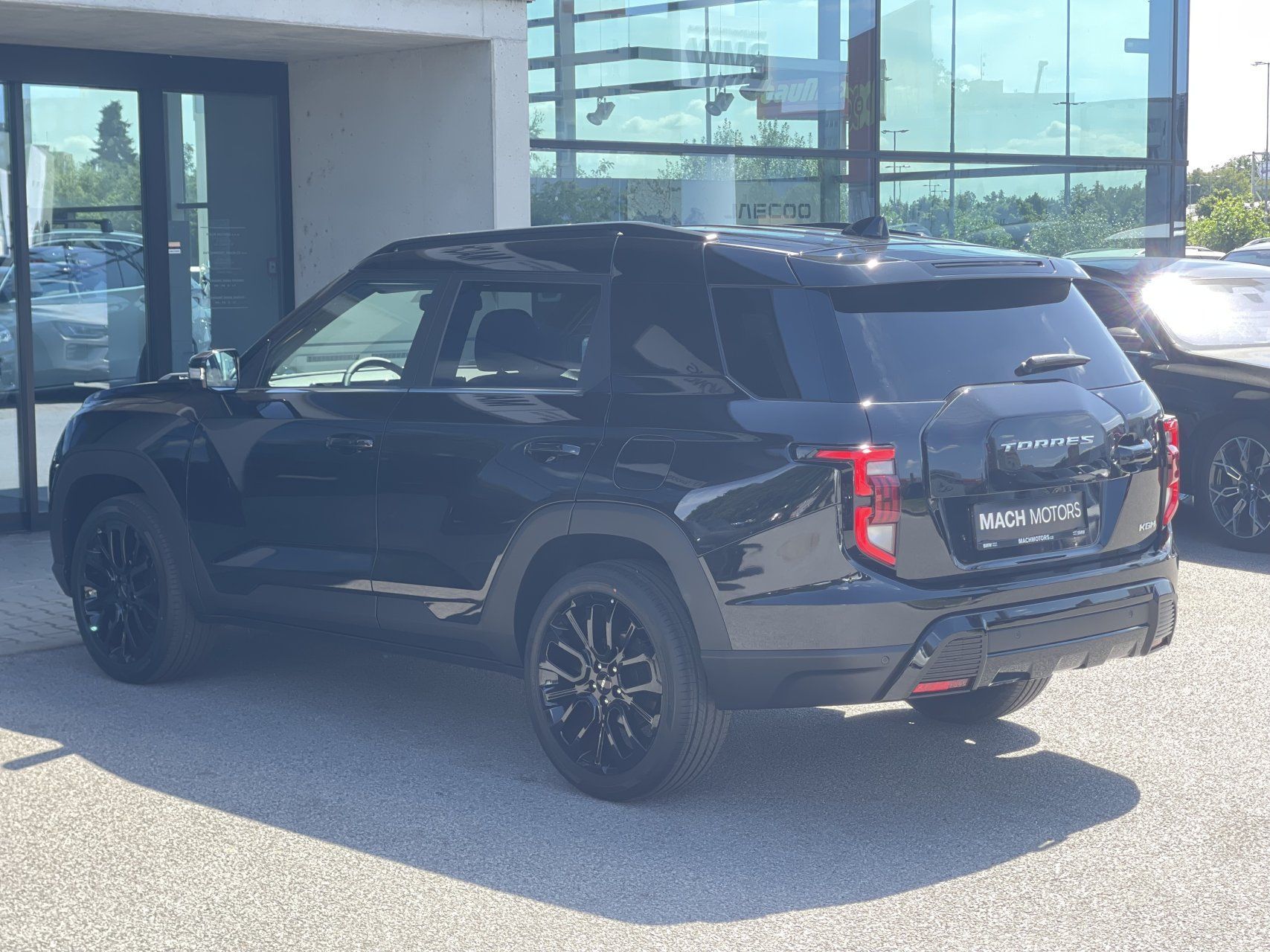 KGM Torres, Style Hybrid Black edition akč - fotka 6