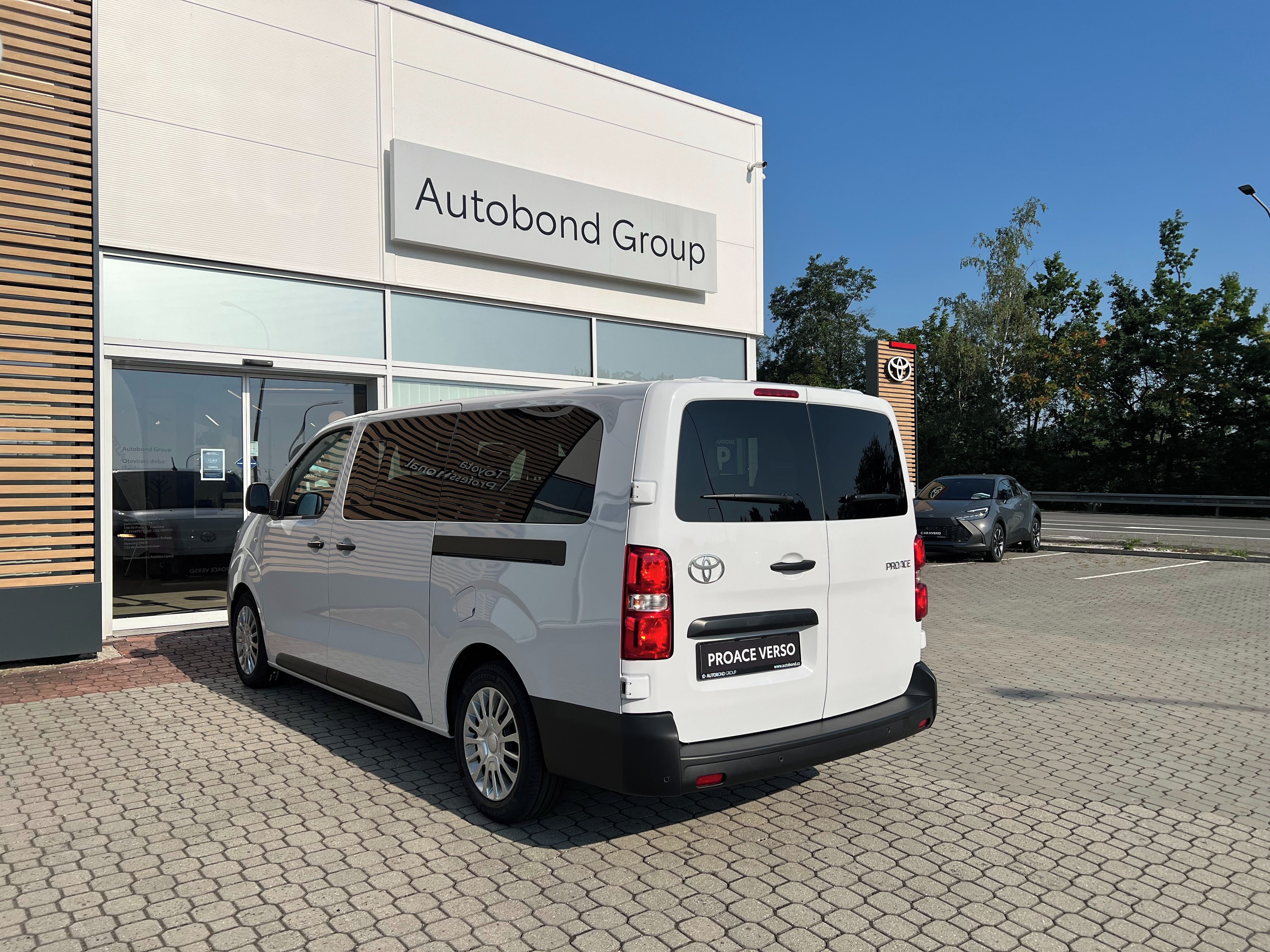 Toyota Proace Verso, 2.2D 6MT Combi 9S Long - fotka 4