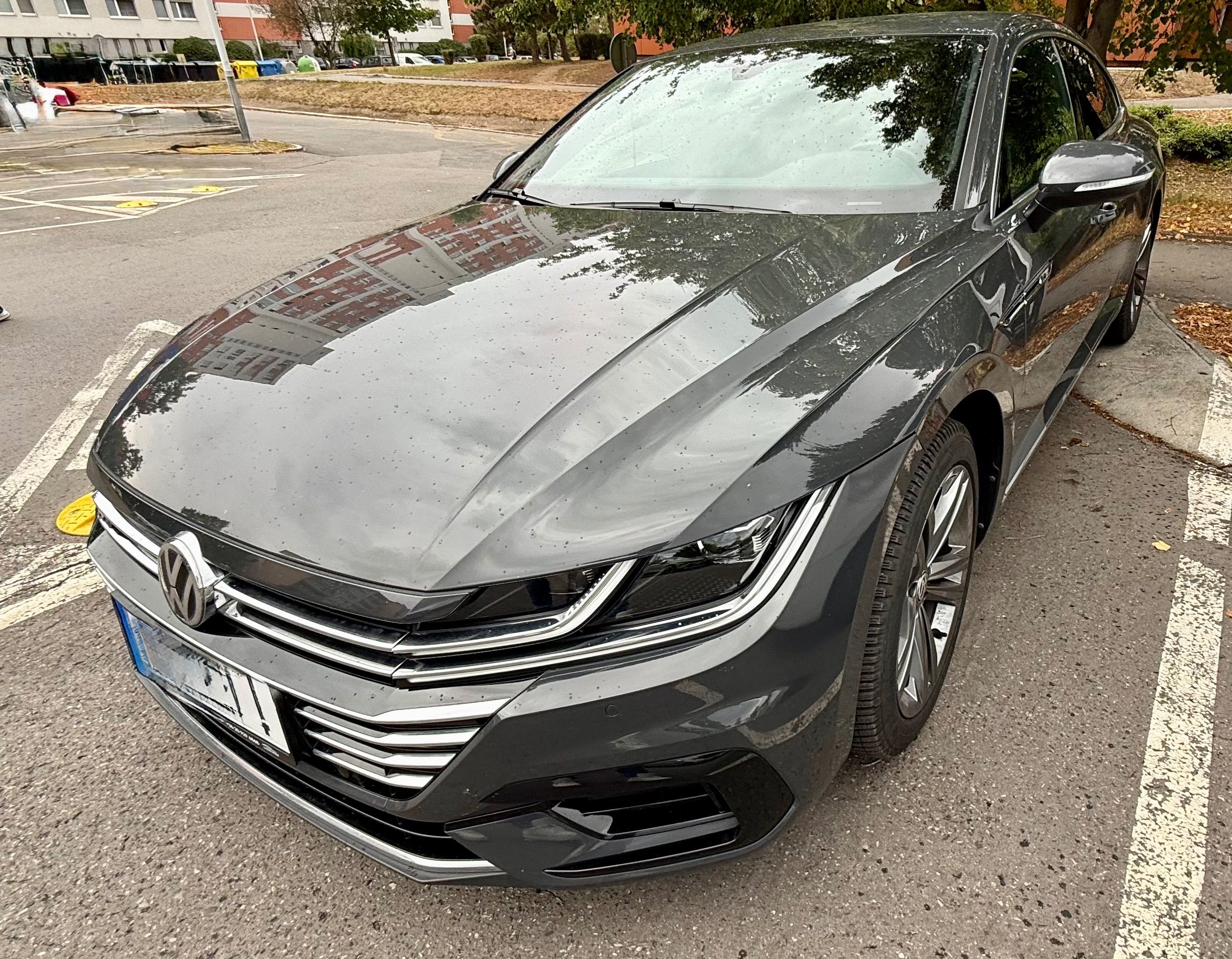 Volkswagen Arteon, 2.0 TSI DSG R-Line 140 kW - fotka 3