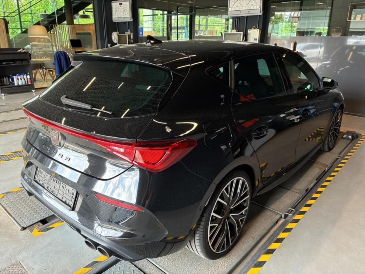Seat Leon, 2,0 TSI 221 KW,PANO,KAMERA - fotka 4