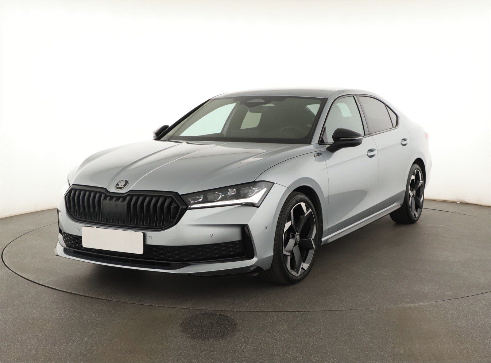 Škoda Superb, 2.0 TDI, Sportline - fotka 3
