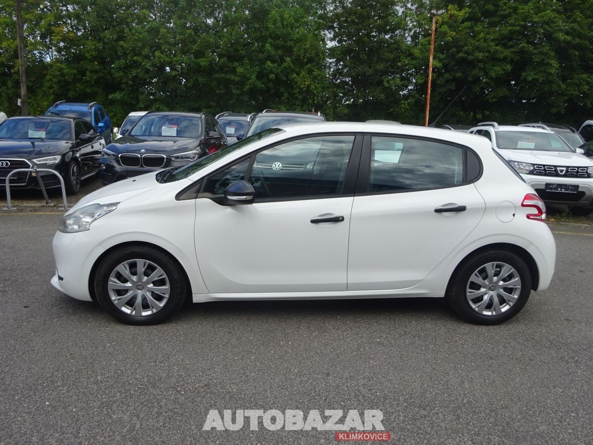 Peugeot 208, 1,6 hdi - fotka 5