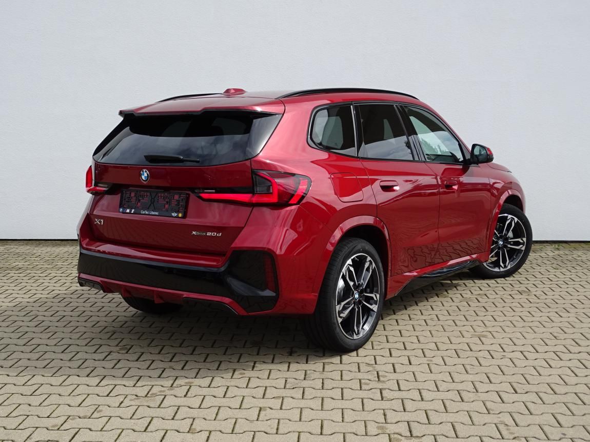 BMW X1, xDrive20d - fotka 3
