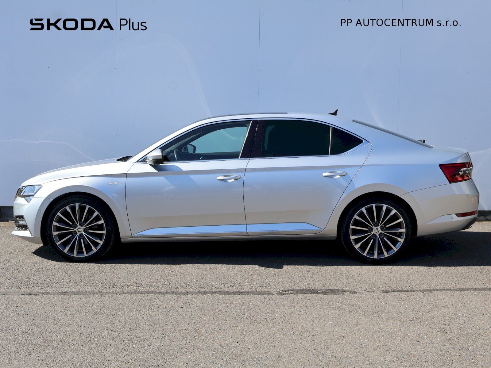 Škoda Superb, L&K 4x4 DSG 2.0TDI 147kW - fotka 3