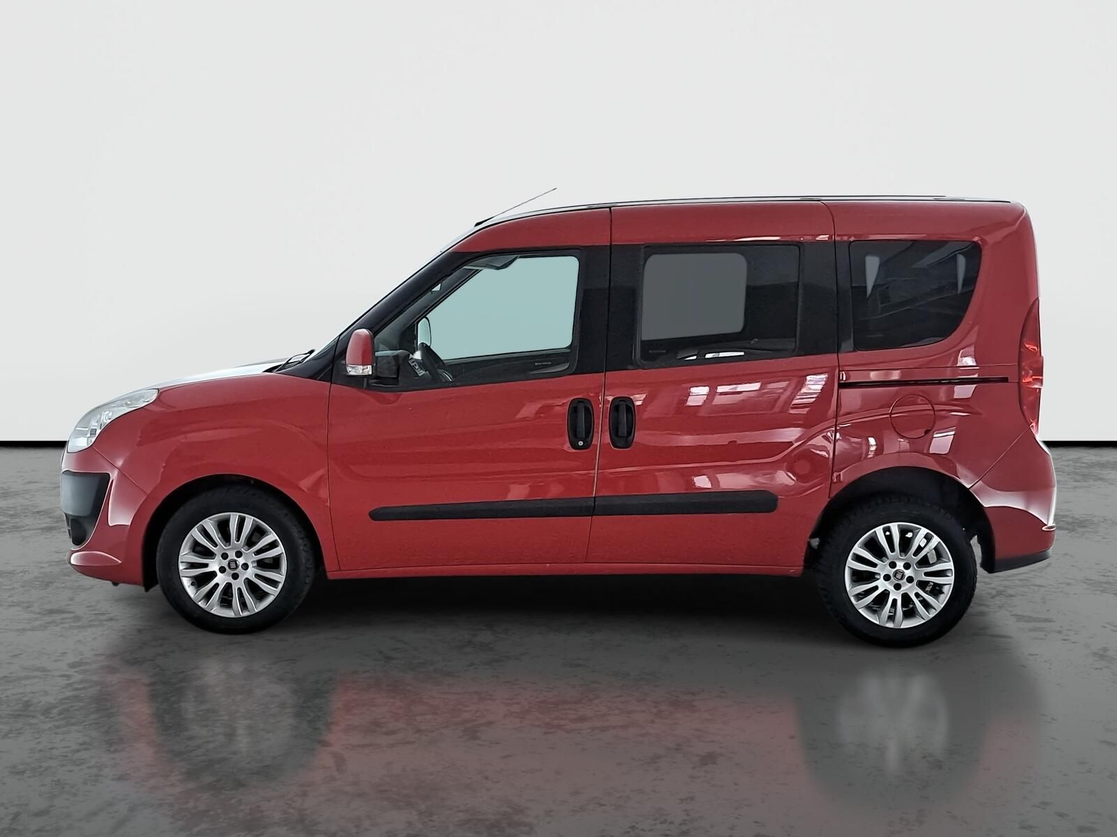 Fiat Dobló, 2.0 JTD, 5Míst, Klima - fotka 3