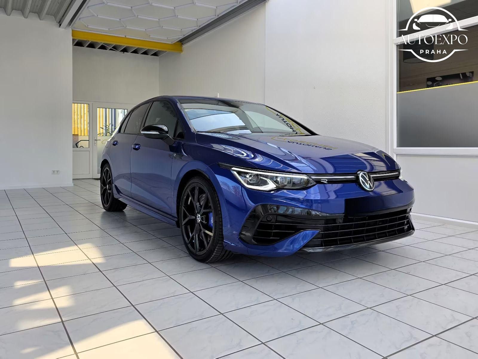 Volkswagen Golf, VIII R 4Motion 235KW