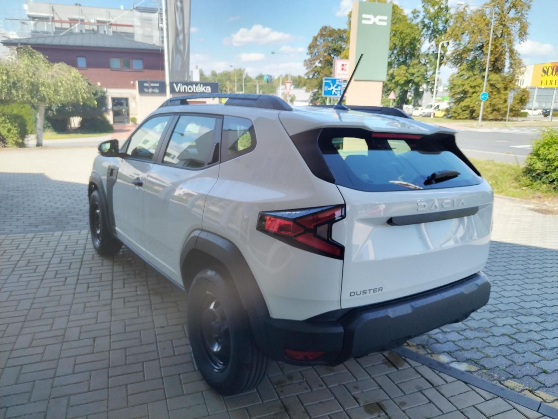 Dacia Duster, essential Eco-G 120 - fotka 5